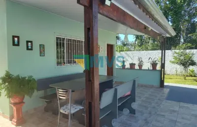 Casa de campo a venda. 462m² de terreno. piscina, área verde e muita tranquilidade