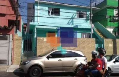 Oportunidade de investimento: conjunto de 6 casas à venda para renda
