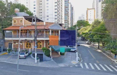 Casa comercial retro com 1.368m², 32 vagas e 08 banheiros - vende-se no campo belo