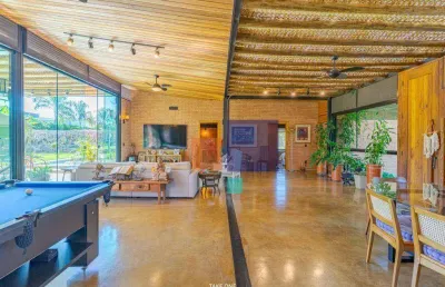 Casa em condomínio 288m² com 4 dormitórios (3 suítes), 4 vagas, lareira e piscina - vende-se em salto / indaiatuba