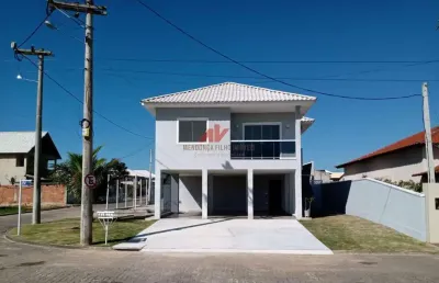 Casa em condomínio com total infraestrutura de lazer e segurança