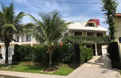 Casa com 3 quartos à venda na Rua Suíça, 899, Atami, Pontal do Paraná