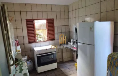 Casa com 2 quartos à venda na Avenida Chile, Setor Central, Aparecida de Goiânia