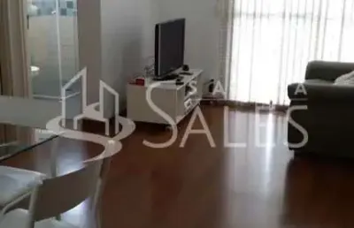 Saúde: 1 dormitório, 1 sala, 1 banheiro, 1 vaga, 45m²