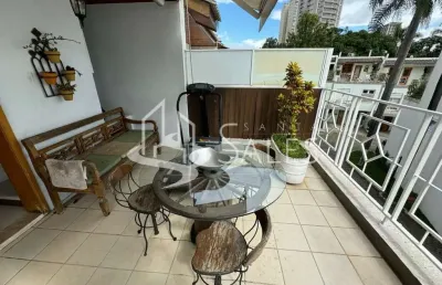 Casa de luxo em condomínio de alto padrão em santo amaro, são paulo-sp: 4 quartos, 2 suítes, 2 salas, 4 banheiros, 2 vagas, 200m².