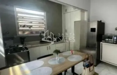 Casa térrea à venda na mooca, são paulo-sp: 3 quartos, 2 salas, 3 banheiros, 6 vagas de garagem e 298 m² de área. confira!