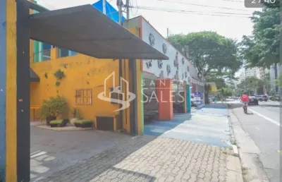 Casa comercial de alto padrão com 5 quartos e 5 salas em moema, são paulo-sp: 240m², 4 banheiros e 2 vagas de garagem!