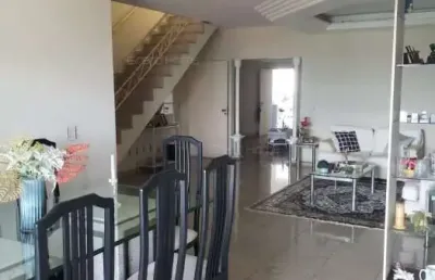 Cobertura com 5 quartos à venda na Rua Inácio Higino, Praia da Costa, Vila Velha