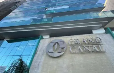 Apartamento com 4 quartos à venda na Avenida Antônio Gil Veloso, Praia da Costa, Vila Velha