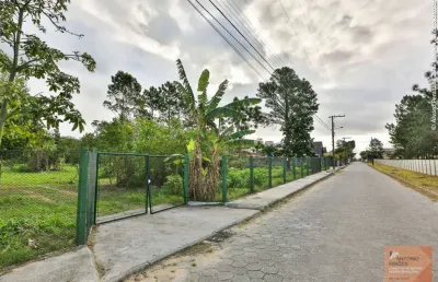 Área a venda com 4.100m2 no coração do bairro campeche.