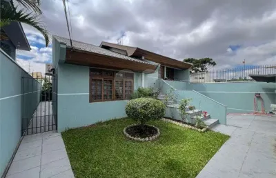Casa com 4 quartos à venda na Rua Augusto de Mari, 1575, Guaíra, Curitiba