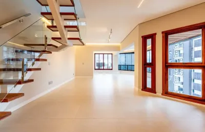 Cobertura com 3 quartos à venda na rua joão caetano, 200, três figueiras, porto alegre por r$ 2.490.000