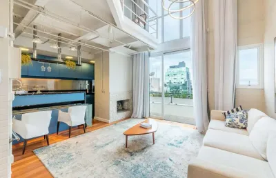 Loft com 1 quarto à venda na rua padre chagas, 51, moinhos de vento, porto alegre por r$ 1.290.000