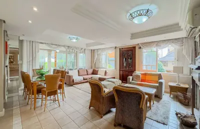 Casa em condomínio fechado com 4 quartos à venda na rua general francisco de paula cidade, 444, chácara das pedras, porto alegre por r$ 2.950.000