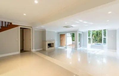 Casa em condomínio fechado com 3 quartos à venda na rua de la grange, 200, três figueiras, porto alegre por r$ 3.600.000