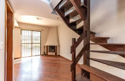 Casa em condomínio fechado com 3 quartos à venda na rua manoel lopes meirelles, 287, jardim itu sabará, porto alegre por r$ 645.000