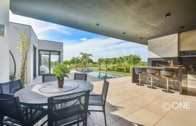 Casa em condomínio fechado com 4 quartos à venda na avenida juca batista, 8000, belém novo, porto alegre por r$ 3.850.000