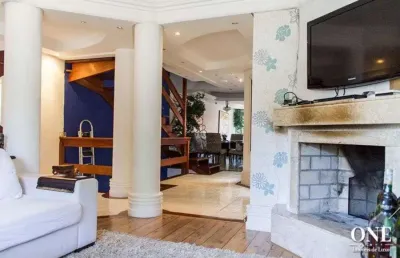 Casa em condomínio fechado com 4 quartos à venda na rua general francisco de paula cidade, 484, chácara das pedras, porto alegre por r$ 1.290.000