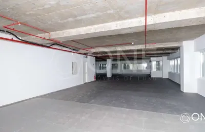 Sala comercial para alugar na avenida carlos gomes, 300, boa vista, porto alegre por r$ 30.601
