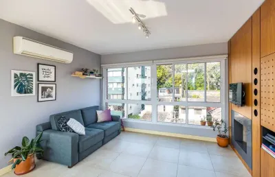 Apartamento com 2 quartos à venda na rua pedro chaves barcelos, 175, auxiliadora, porto alegre por r$ 732.000