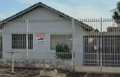 Casa a venda terreno 330 m² 90 m² de construção  zoneamento zr 4