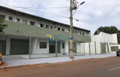 Prédio com salão e 12 kitnetes  a venda  região central  londrina pr