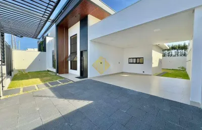 Casa terrea com sobra de terreno no recanto tropical