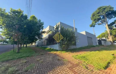 Sobrado à venda, 4 quartos, 1 suíte, 2 vagas, canadá - cascavel/pr