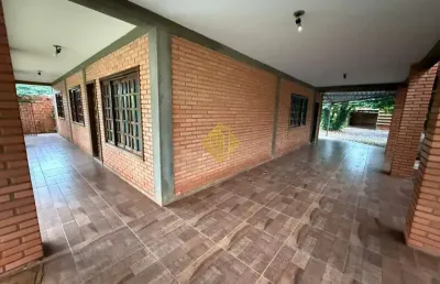 Casa para locação na vila industrial em toledo - paraná