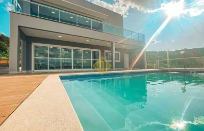 Casa em condomínio nas marinas de boa vista da aparecida - pr