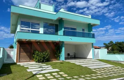 Descubra o seu novo lar em uma casa ampla e sofisticada!
