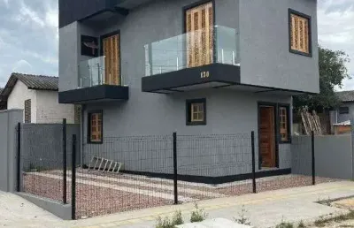 Excelente sobrado com 2 dormitórios à venda, 70 m² por r$ 426.000 - cohab b - gravataí/rs