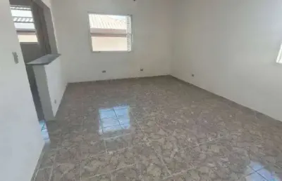 Kitão á 50 metros da praia do boqueirão com garagem coletiva, em ótima localização, ao lado da av. costa e silva e próximo do mercado extra.