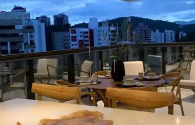Apartamento com 4 quartos à venda no América, Joinville 