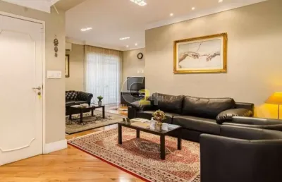 Casa sobrado,  venda no sumaré, 04 quartos, 2 vagas