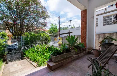 Casa a venda no alto da lapa com 4 quartos, 1 suíte, 4 vagas