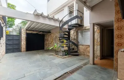 Casa com 3 quartos à venda na Avenida Itacira, --, Moema, São Paulo