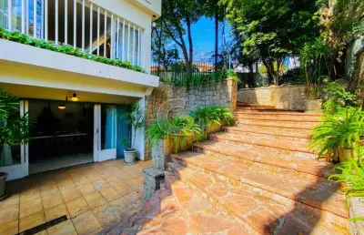 Casa a venda no pacaembu 349m² 4 quartos 2 suites 4 vagas