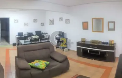 Sobrado à venda na pompéia com 5 quartos, 1 suíte, 3 vagas