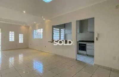 Linda casa no jardim flórida, com 3 dormitórios sendo 1 suíte, rica em armários, espaço gourmet, 250m² de terreno, à venda por r$ 620.000,00-franca/sp
