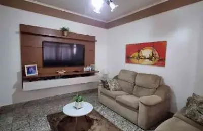 Casa com 3 dormitórios à venda, 207 m² por r$ 750.000,00 - vila scarabucci - franca/sp