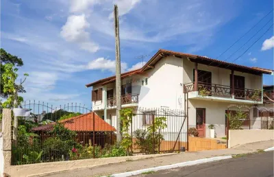 Casa com 3 quartos à venda na Vila Monte Carlo, Cachoeirinha 