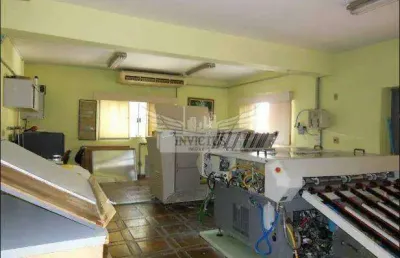 [apartamento] [sala] [galpão] [terreno] [comercial] [salão] [sobrado] [casa] [cobertura] [alugar] [locação] [aluguel] [compra] [venda] [santo andré]