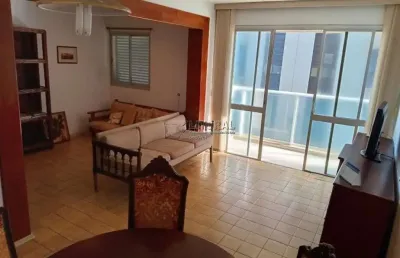 Distancia da praia 40m, dormitorios 02, vista pro mar
