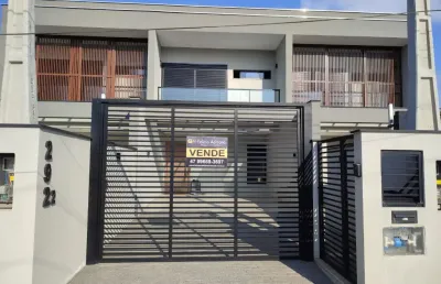Casa com 2 quartos à venda na Rua Ernesto Ravache, 292, Santo Antônio, Joinville