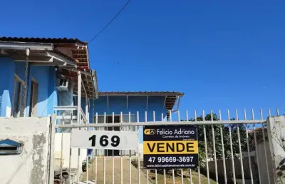 Casa com 4 quartos à venda na Rua Guilherme Tiburtius, 169, Saguaçu, Joinville
