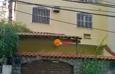 Casa com 3 dormitórios à venda, 142 m² por r$ 1.380.000,00 - santa rosa - niterói/rj