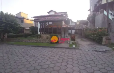 Casa com 4 dormitórios à venda, 500 m² por r$ 2.150.000,00 - piratininga - niterói/rj