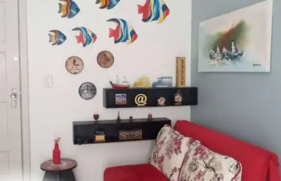 Apartamento mobiliado e decorado à poucos metros do mar em tramandaí