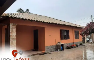 Imóvel em localização privilegiada, na área nobre da cidade, com uso tanto residencial quanto comercial.